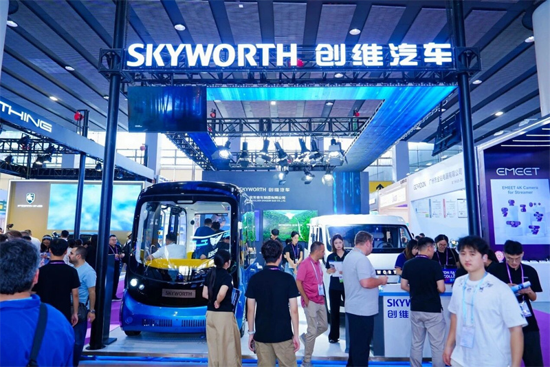 Skyworth Automotive brilha na 138ª Feira de Cantão, com sua nova força verde e inteligente atraindo a atenção global